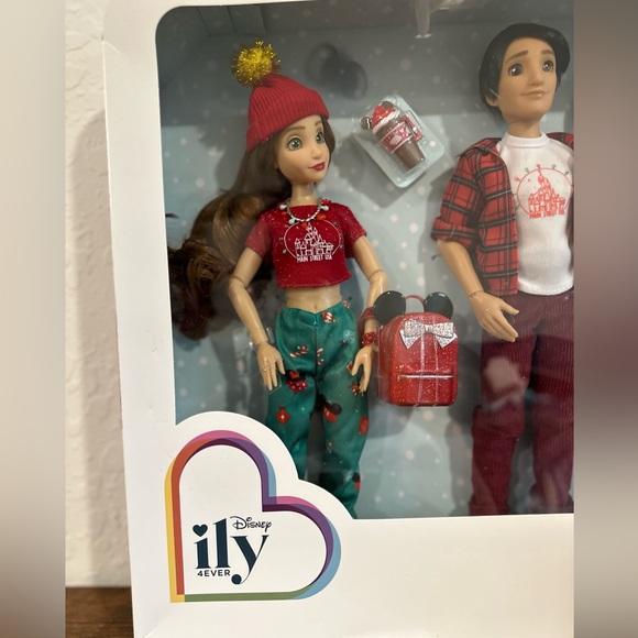 Disney Ily 4Ever Holiday Doll Set - Picture 8 of 8